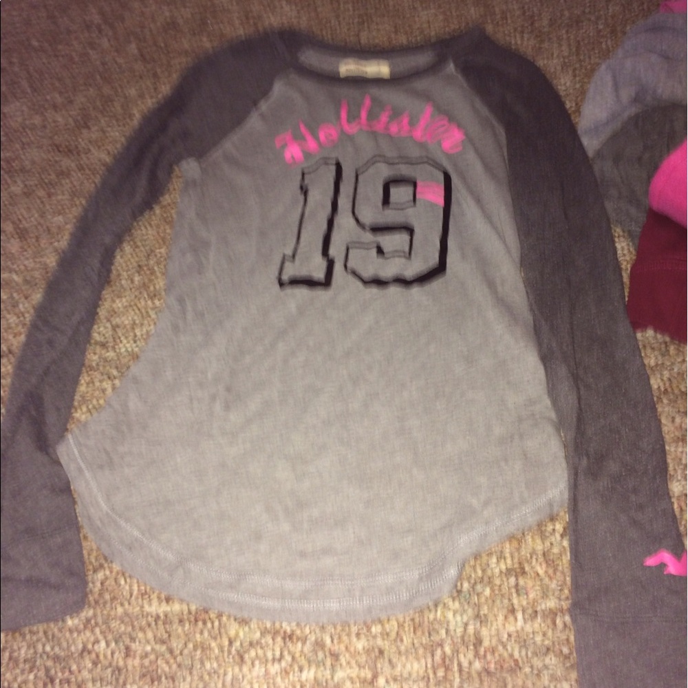 Hollister shirt