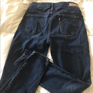 Vintage Levi's "legging" denim