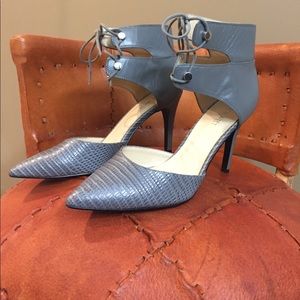 SOLD- Nine West ankle wrap heels.