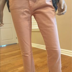 CAbi peach crop skinnies, size 6