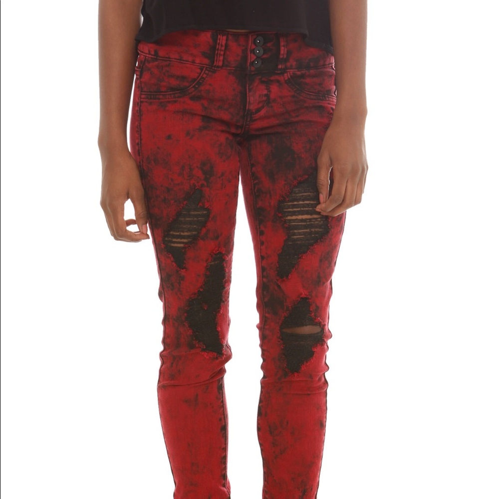 ISO!! SEEKING CRUELLA HOT TOPIC JEANS
