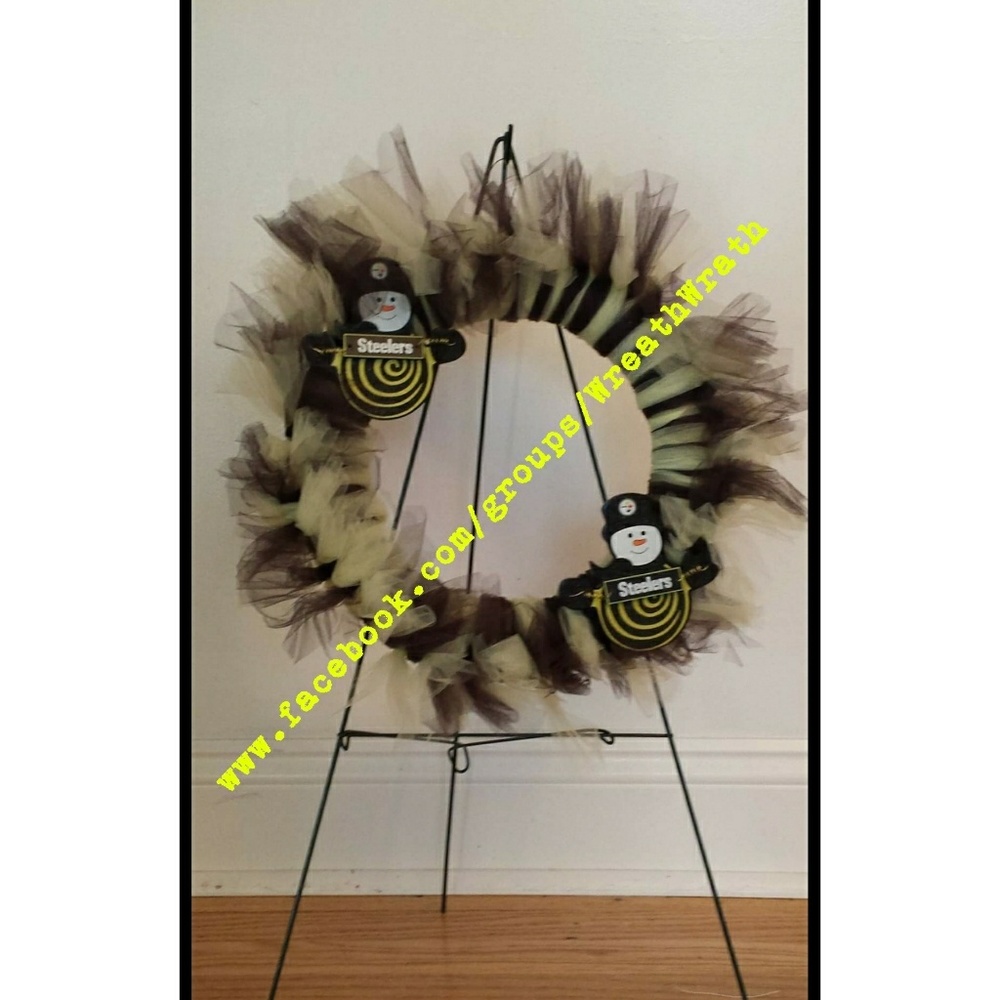 Handmade Wreaths **In Stock**
