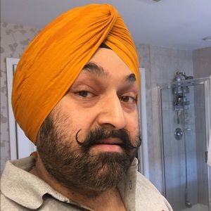 Meet your Posher, Bobby