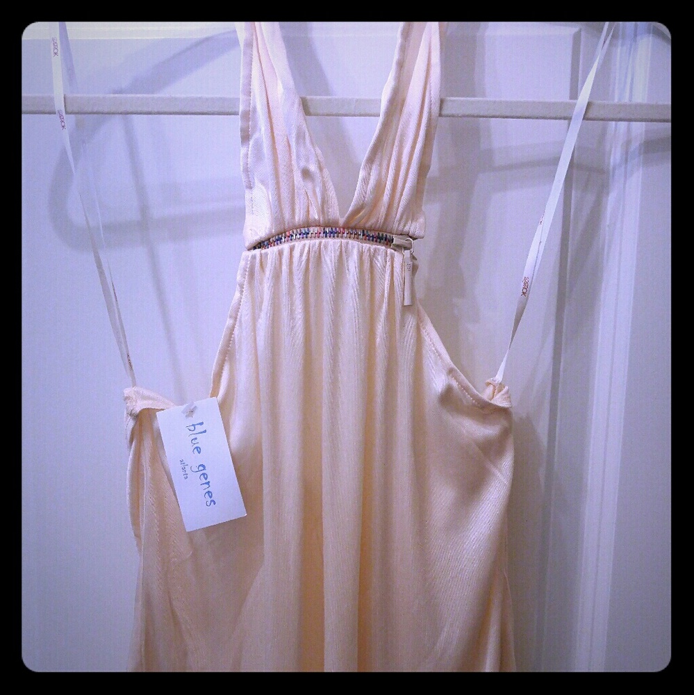 LaROK Cream Halter tank top - NEW w/tags