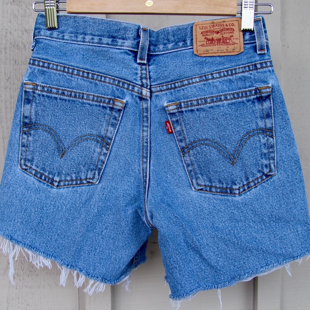 Vintage High Waisted Levi Jean Shorts