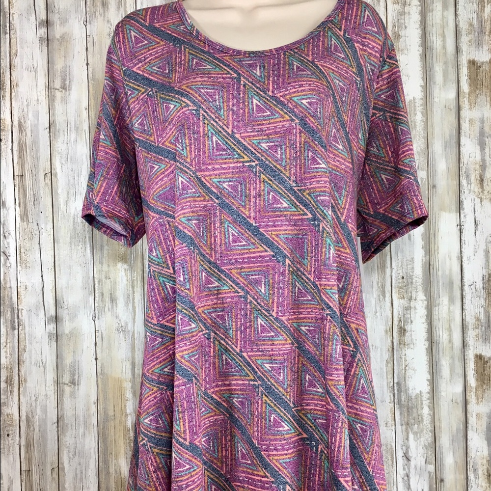 LuLaRoe Perfect T