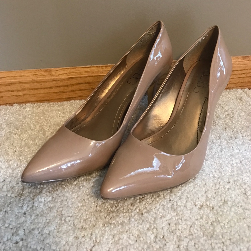 BCBG dark nude heels