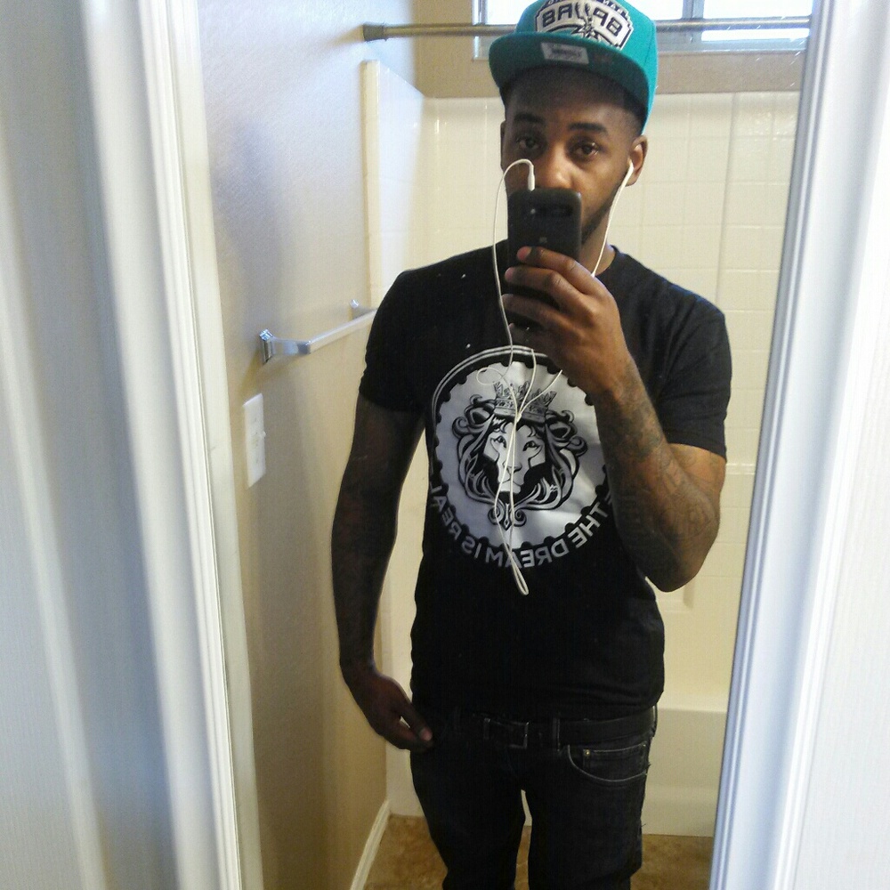 Meet your Posher, Delawrence