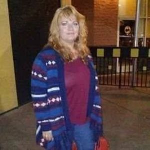 Meet your Posher, Debbie