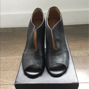 Nine West Editor Booties