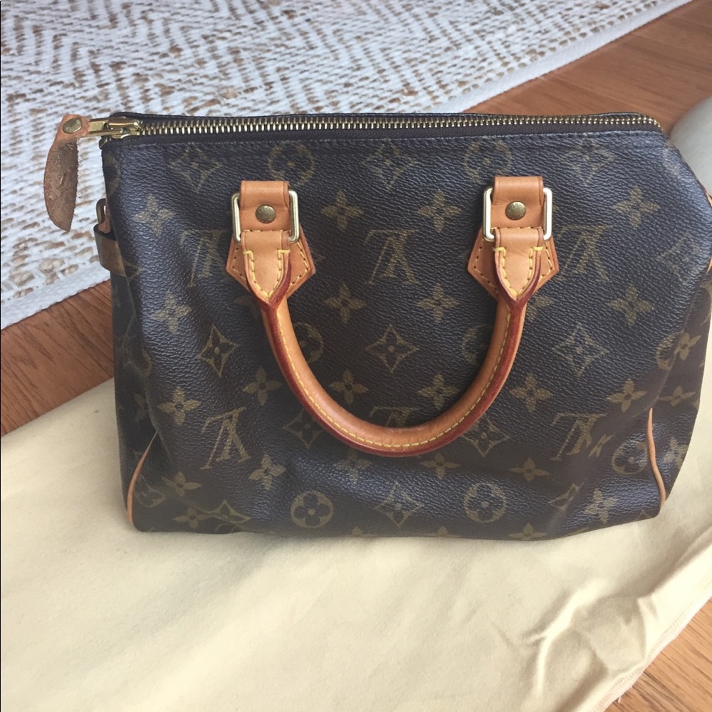 Louis Vuitton Speedy 25