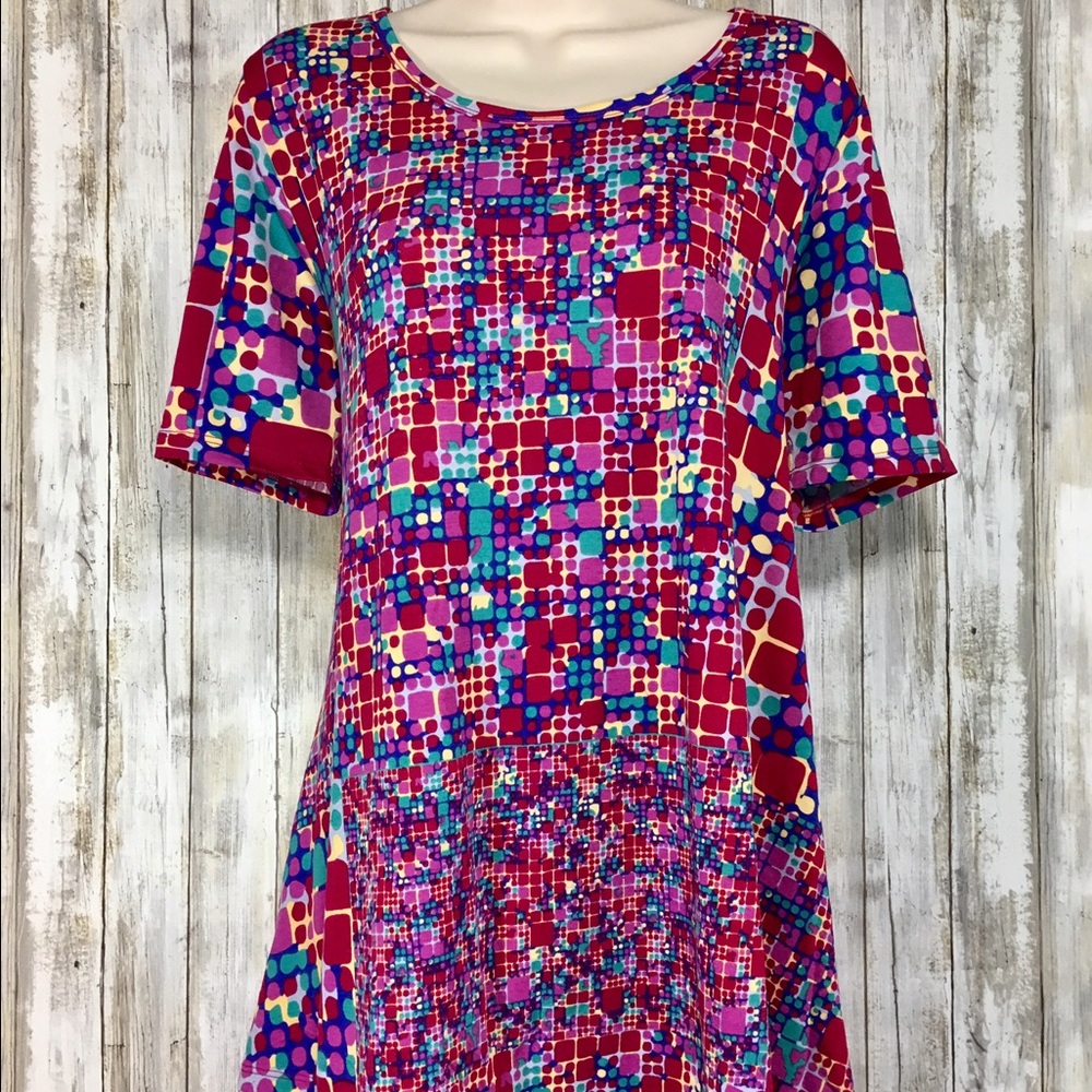 LuLaRoe Perfect T