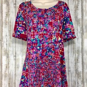 LuLaRoe Perfect T