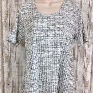 LuLaRoe Perfect T