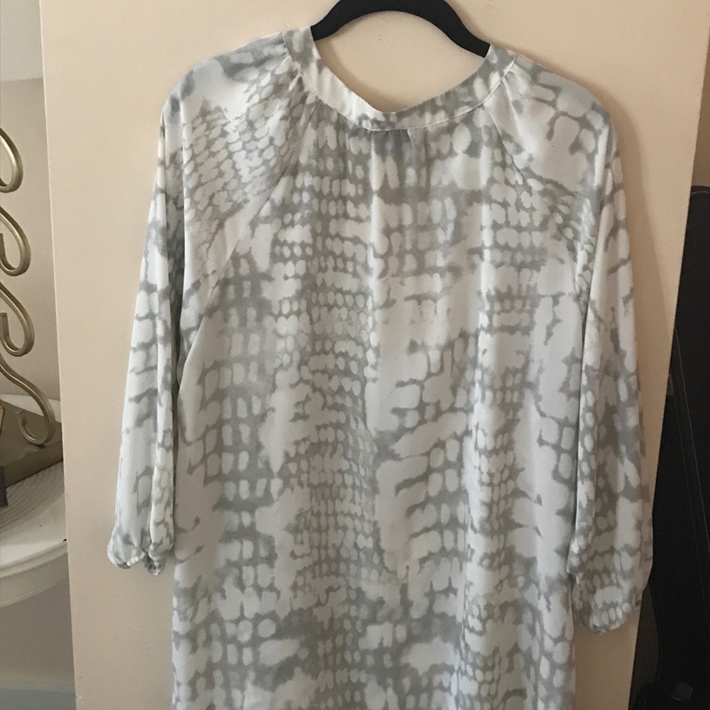 Blouse - Picture 3 of 3