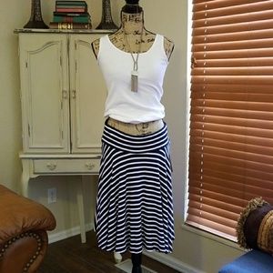 Chaps Ralph Lauren skirt. NEW w/tags. Sz M