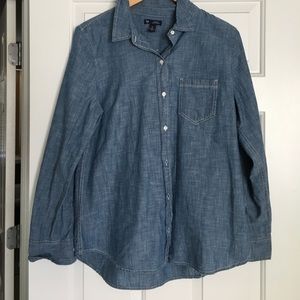 Gap Chambray shirt