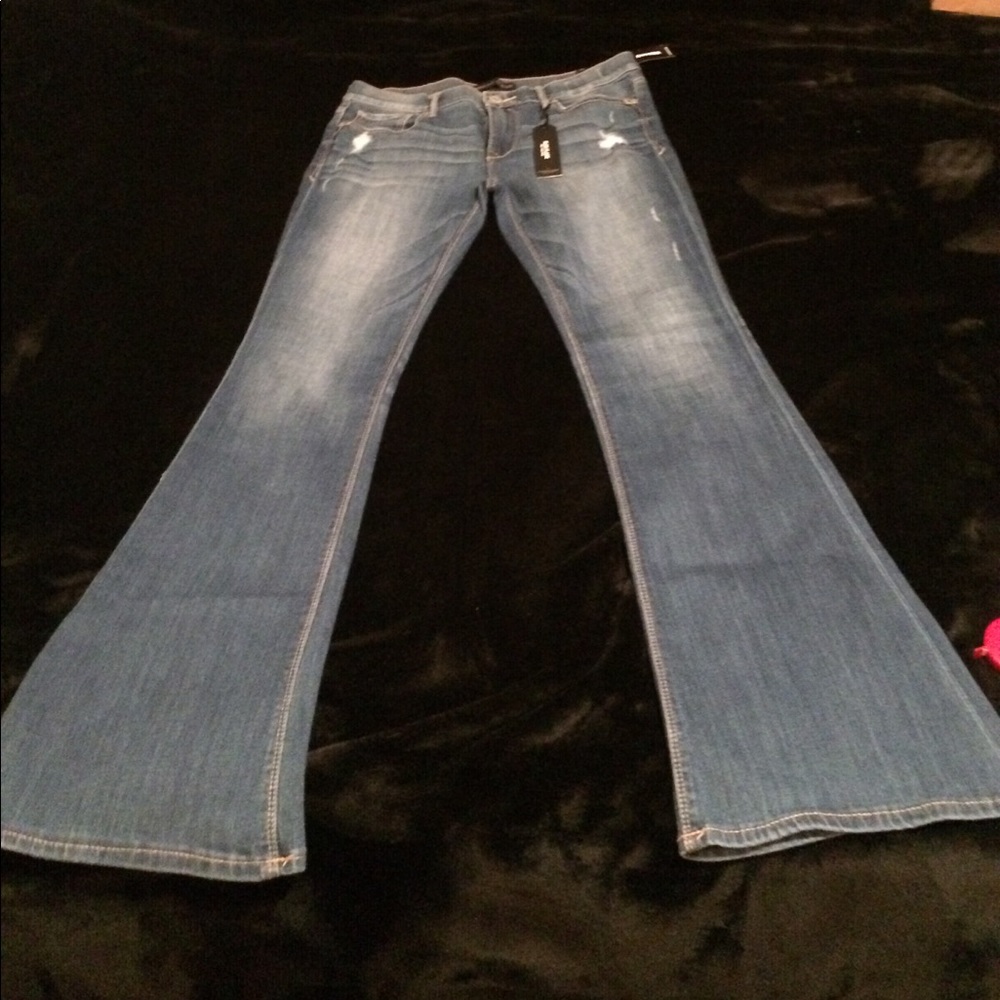 NEW Express Mia Slim Flares - Midrise denim