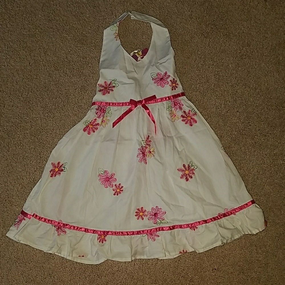 Girl's dress