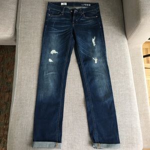 Gap size 26 straight leg jeans
