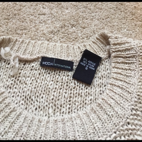 Tan sweater from VS. - Picture 4 of 5