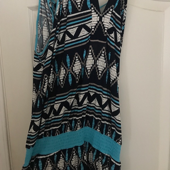 Blue Aztec pattern Romper - Picture 2 of 2