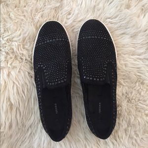 Forever 21 Embellished Slides