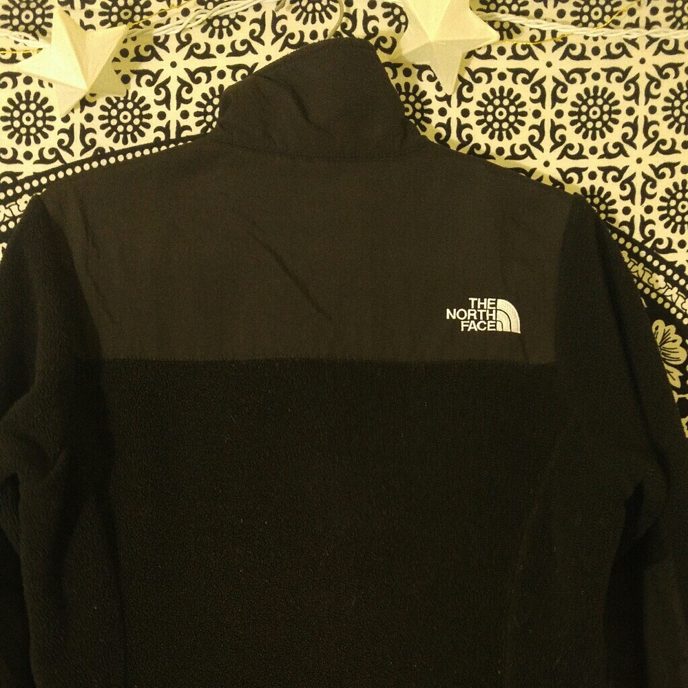 SOLD | The North Face - Denali Fleece - Picture 2 of 3