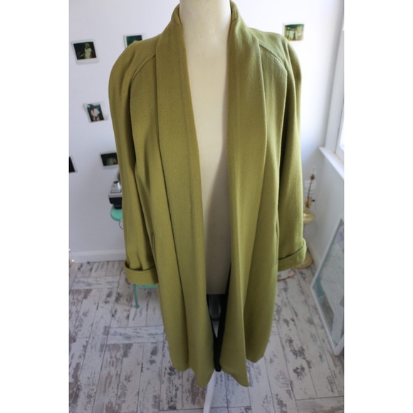 Olive Green Wool Coat🎉SOLD🎉 - Picture 3 of 5