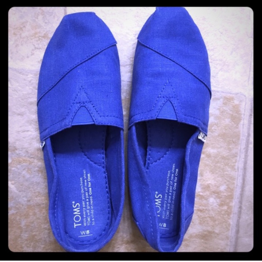 💙 Blue Toms