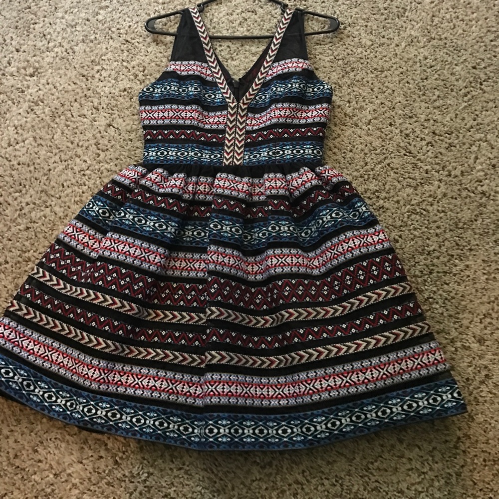Bebe dress