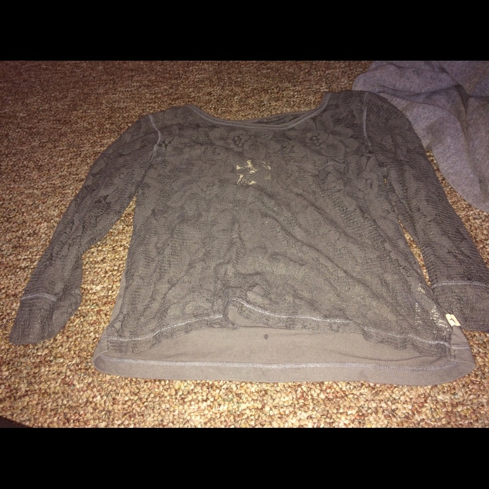 Shirts - Picture 2 of 8