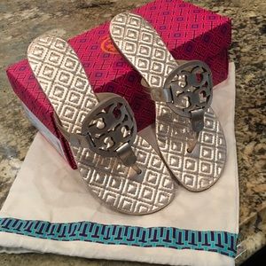 BNIB! TORY BURCH ROSE GOLD MILLER SANDAL Size 8