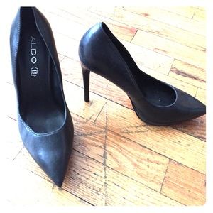 Aldo Leather Pumps 7 1/2