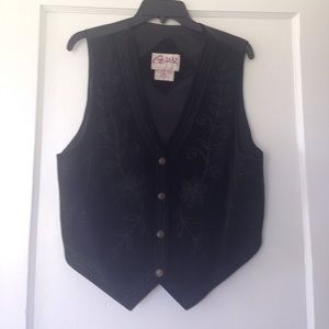 Black vest. Size medium. Design stitched on front