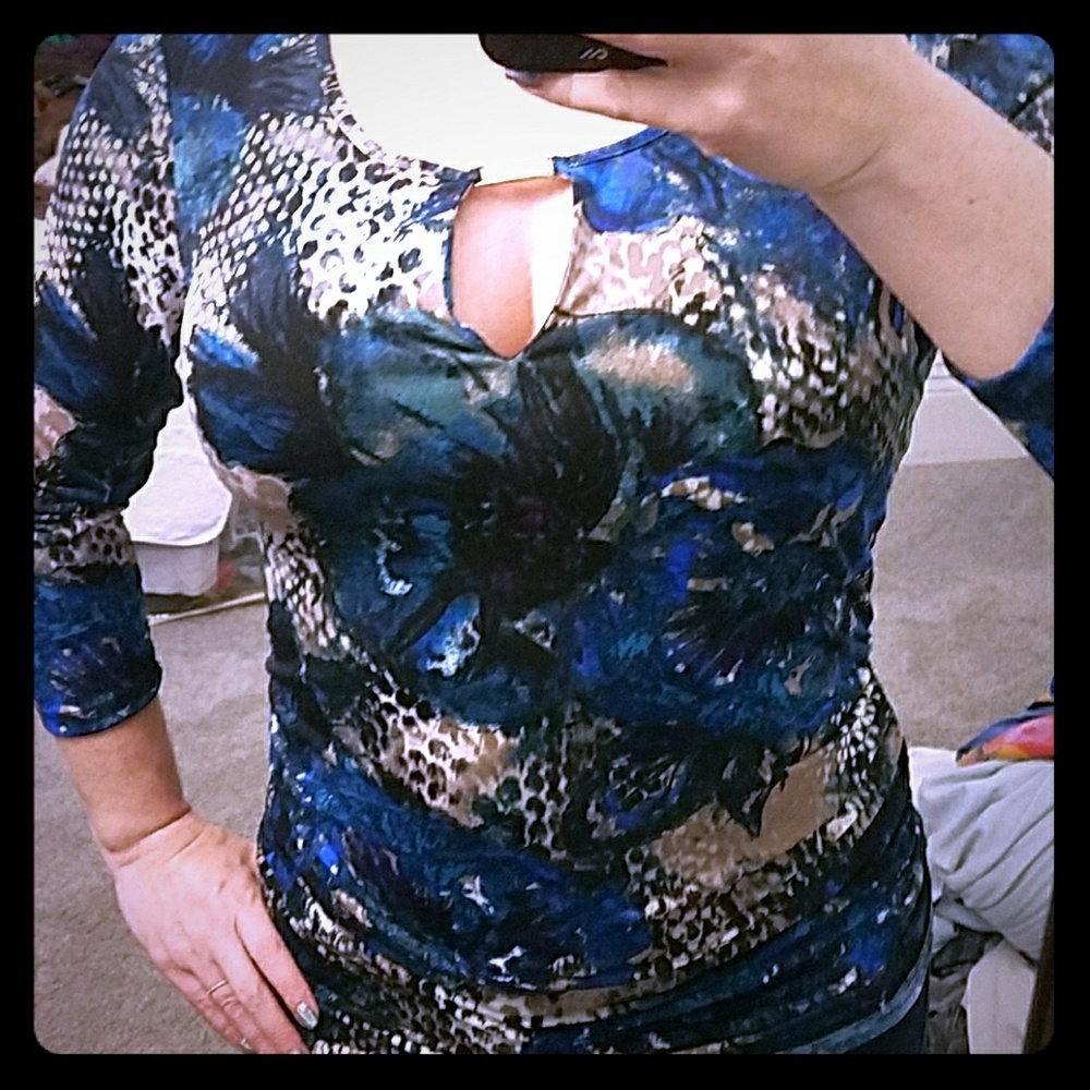 Printed 3/4 sleeve top