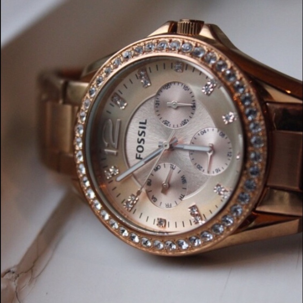 Fossil watch