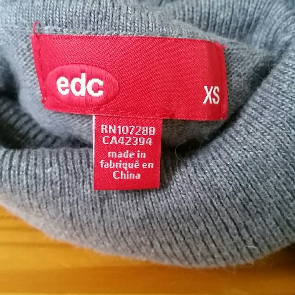 Women's edc In XS - Picture 5 of 6