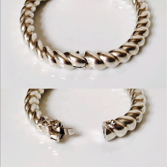 Tiffany & Co. Sterling Hinged Twist 10mm Bangle - Picture 4 of 8