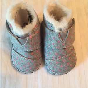 Tom's Baby booties