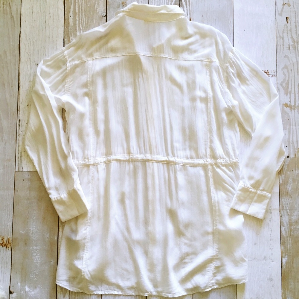 Soft Lightweight Long Sleeve Button Up Long Tunic - Picture 3 of 3