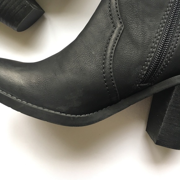 🎉Host Pick🎉 [DV8 by Dolce Vita] "Carling" Bootie - Picture 4 of 6