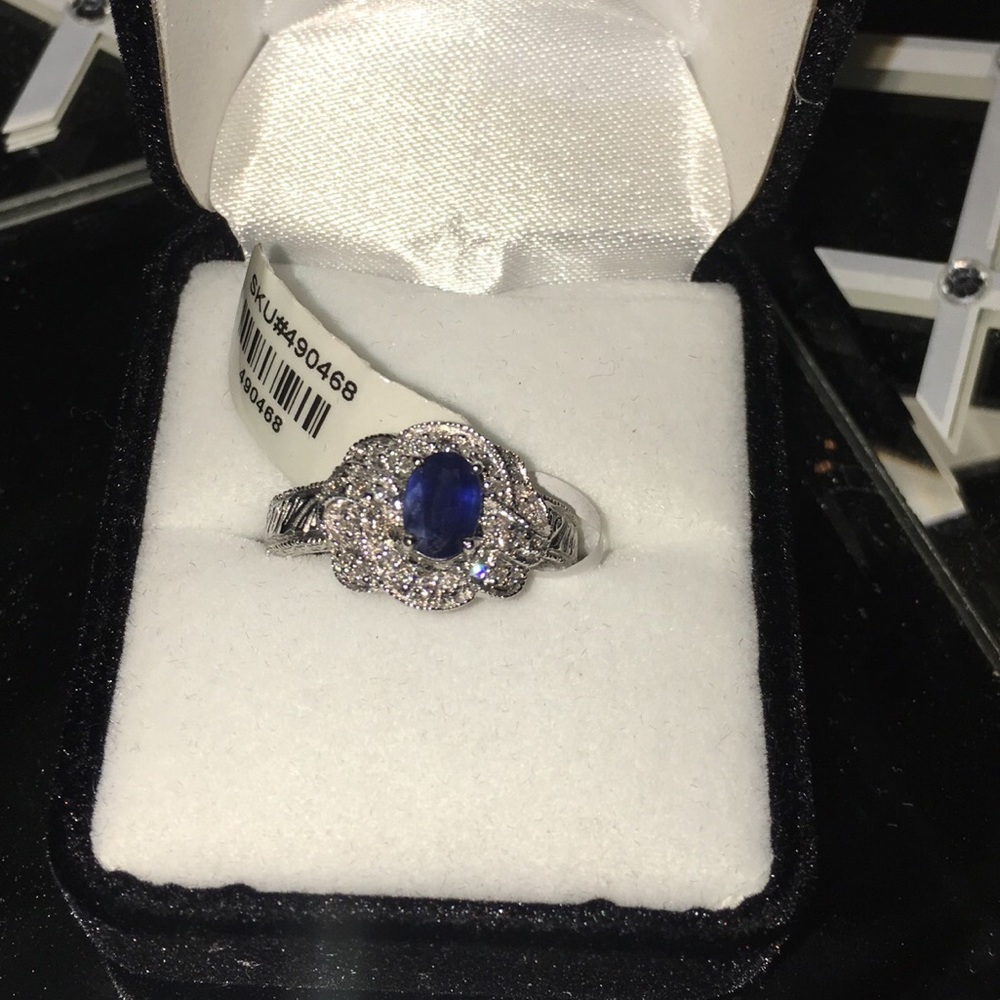 14K WhiteGod Madagascar Blue Sapphire Ring