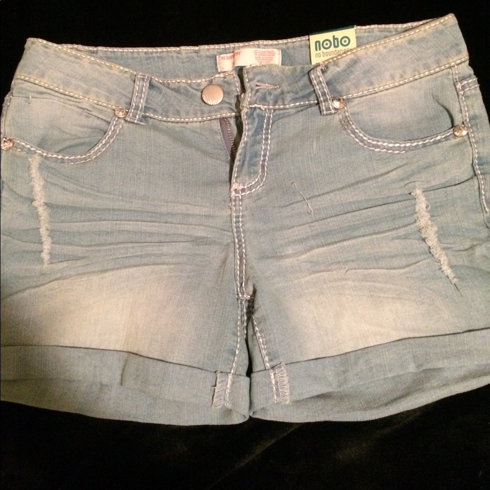 Brand New light wash Jean shorts - size 11