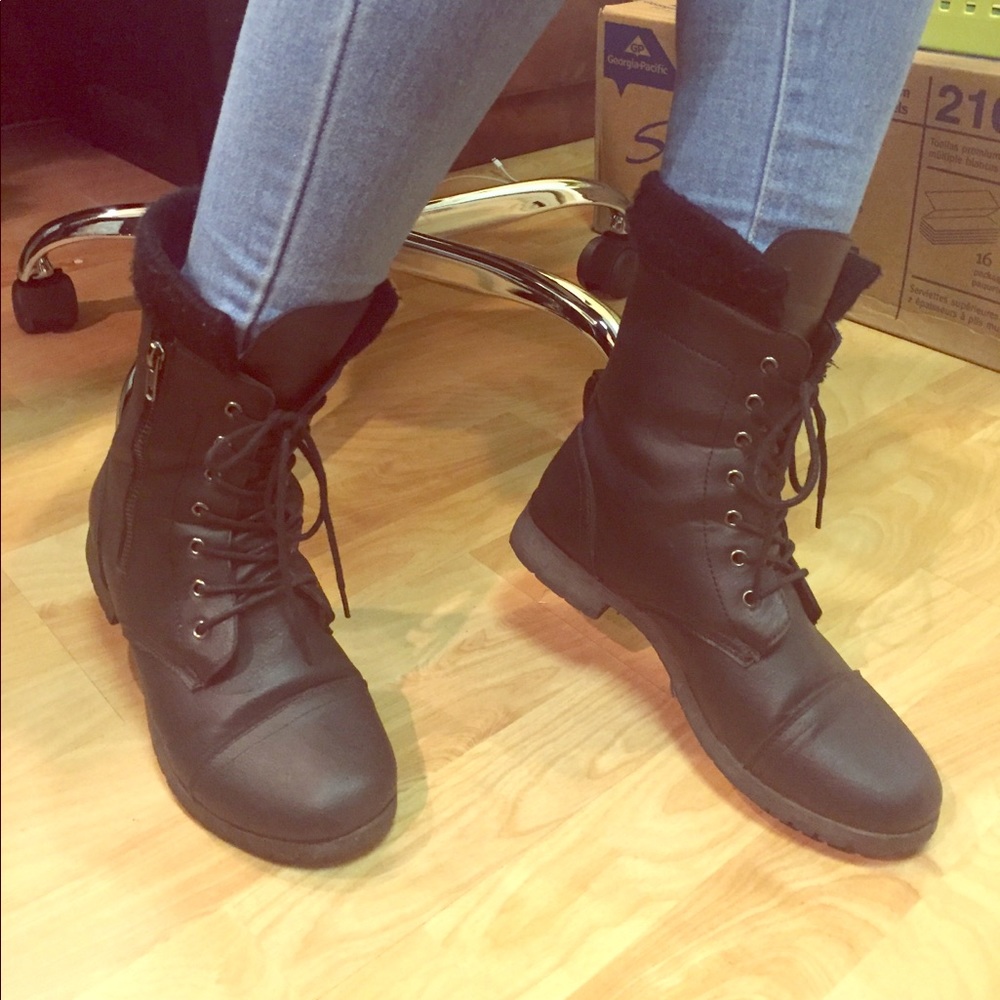 A fresh, sturdy, barely worn pair of combat boots