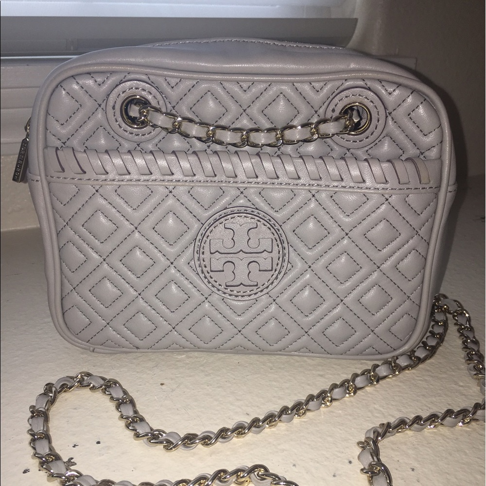 Tory Burch Marion Quilted Crossbody Shoulder bag.