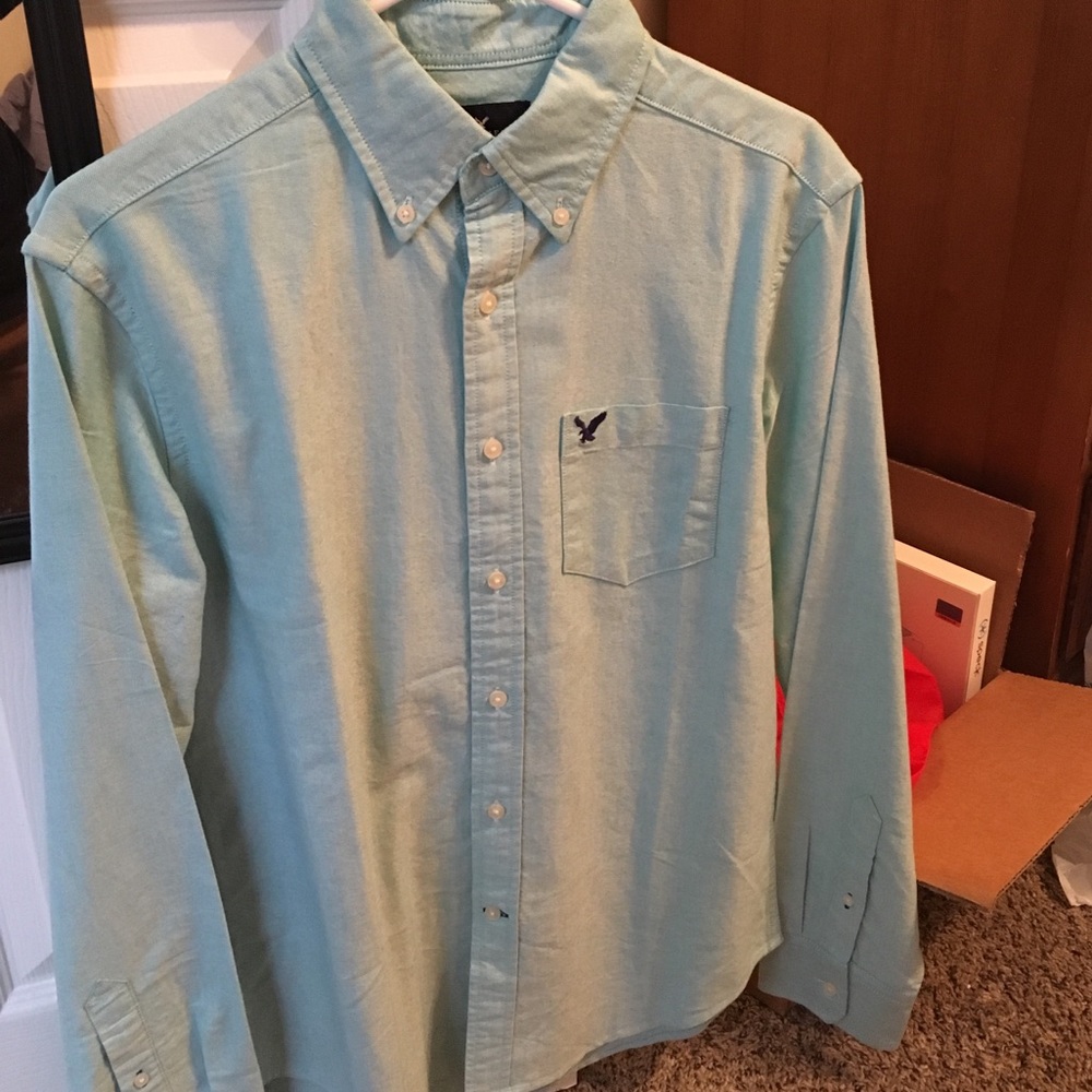 American Eagle classic fit button-down.