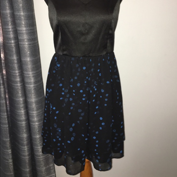 Eric and Lani black dress - Picture 2 of 4