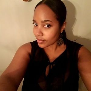 Meet your Posher, Kaci