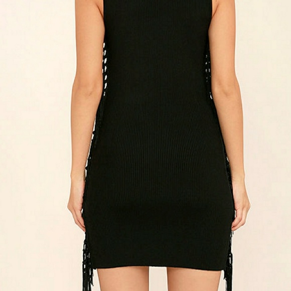 Dress - Picture 4 of 4